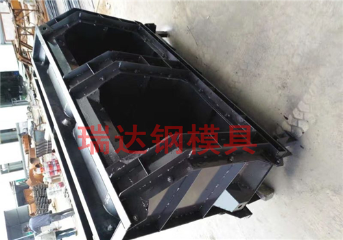 擋土墻鋼模具